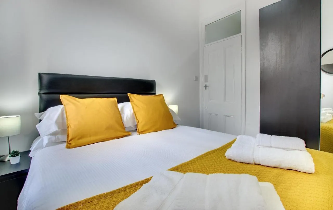 Week2Week Newcastle Jesmond 1st floor Apartment Newcastle upon Tyne